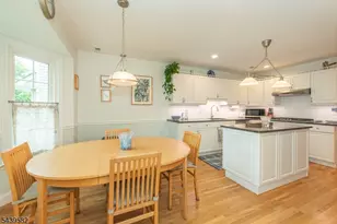 31 Cooper Ln, Long Hill Township, NJ 07946 - Photo 6