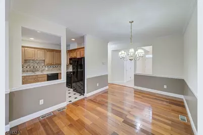 223 Emily Pl, Parsippany, NJ 07054 - Photo 4
