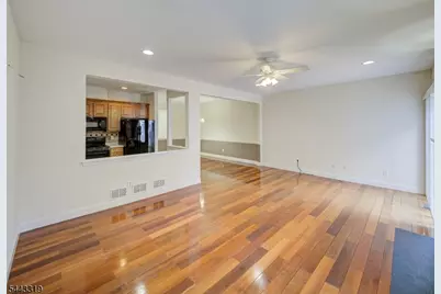 223 Emily Pl, Parsippany, NJ 07054 - Photo 10