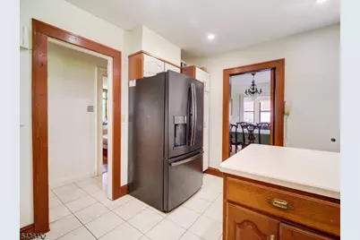 1136 Coolidge Rd, Elizabeth, NJ 07208 - Photo 8
