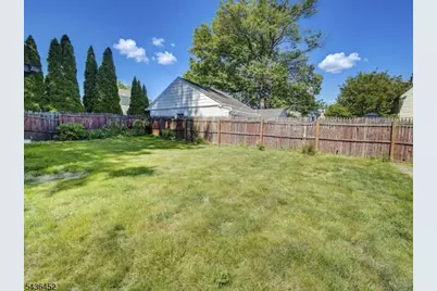 1136 Coolidge Rd, Elizabeth, NJ 07208 - Photo 22
