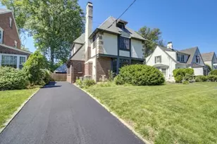 1136 Coolidge Rd, Elizabeth, NJ 07208 - Photo 1