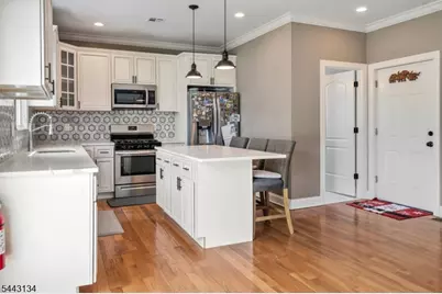 75 Bowlby St, Dover, NJ 07801 - Photo 12