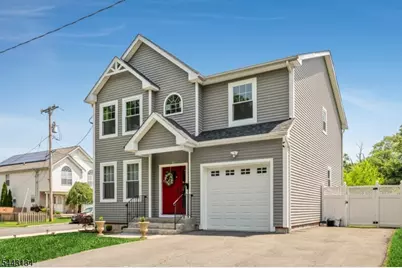 75 Bowlby St, Dover, NJ 07801 - Photo 2