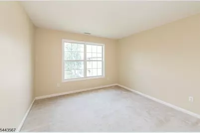 38 Chanda Ct, Clifton, NJ 07012 - Photo 18