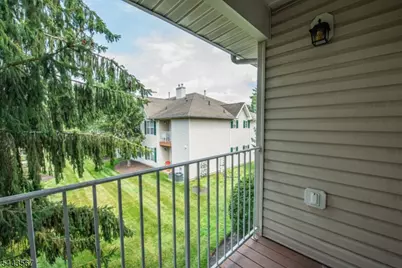 38 Chanda Ct, Clifton, NJ 07012 - Photo 16