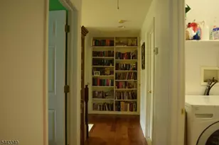 25 Haddon Rd, Parsippany, NJ 07054 - Photo 14