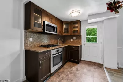 33 Wall St, Rockaway, NJ 07866 - Photo 8