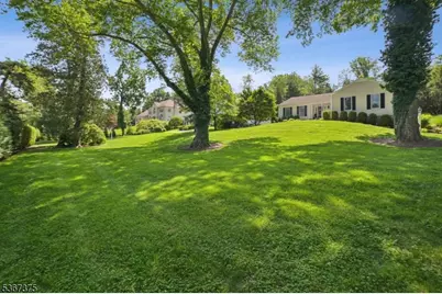 415 Fairmount Ave, Chatham Township, NJ 07928 - Photo 2