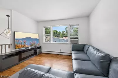 1 Arthur Rd, Hopatcong, NJ 07874 - Photo 8