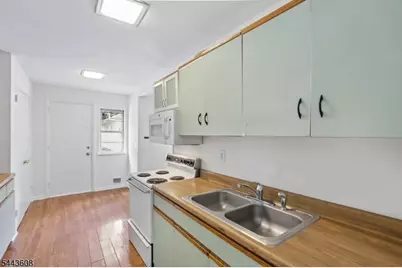 19 Lakeland Dr, Hopatcong, NJ 07843 - Photo 26