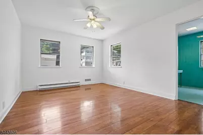19 Lakeland Dr, Hopatcong, NJ 07843 - Photo 22
