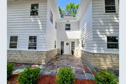 19 Lakeland Dr, Hopatcong, NJ 07843 - Photo 4