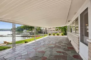 19 Lakeland Dr, Hopatcong, NJ 07843 - Photo 34
