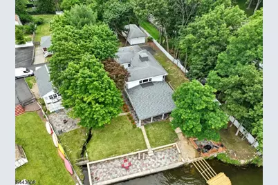 19 Lakeland Dr, Hopatcong, NJ 07843 - Photo 38