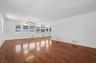 19 Lakeland Dr, Hopatcong, NJ 07843 - Photo 14