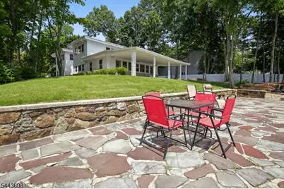 19 Lakeland Dr, Hopatcong, NJ 07843 - Photo 36