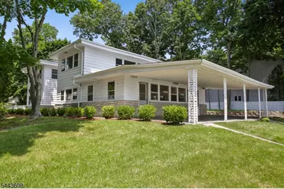 19 Lakeland Dr, Hopatcong, NJ 07843 - Photo 34