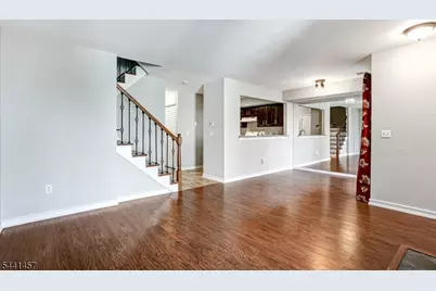29 Encampment Drive, Bedminster Township, NJ 07921 - Photo 6