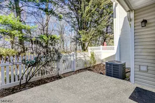 29 Encampment Dr, Bedminster Township, NJ 07921 - Photo 28