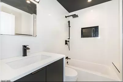 76 Burnet Rd #2, Florham Park, NJ 07940 - Photo 6