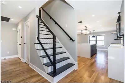 76 Burnet Rd #2, Florham Park, NJ 07940 - Photo 4