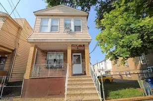484 Delavan Ave, Newark, NJ 07107 - Photo 1