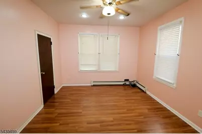 484 Delavan Ave #1, Newark, NJ 07107 - Photo 4