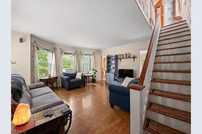 39 Union Pl, Bloomfield, NJ 07003 - Photo 8