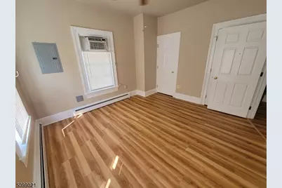 131 4th St #B, Belvidere, NJ 07823 - Photo 8
