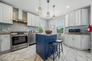 14 Grove Terrace, Montclair, NJ 07042 - Photo 8