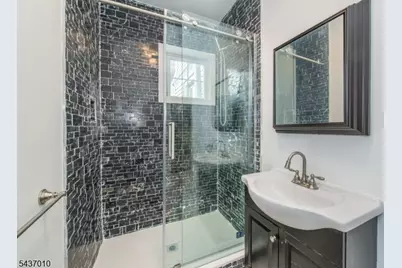 14 Grove Ter, Montclair, NJ 07042 - Photo 30