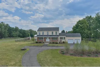 815 Clawson Ave, Hillsborough Township, NJ 08844 - Photo 14