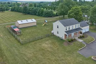 815 Clawson Ave, Hillsborough Township, NJ 08844 - Photo 32