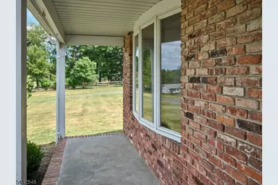 815 Clawson Ave, Hillsborough Township, NJ 08844 - Photo 4