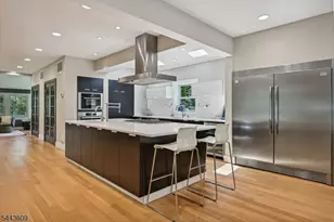 63 E Cedar St, Livingston, NJ 07039 - Photo 10