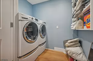 63 E Cedar St, Livingston, NJ 07039 - Photo 14