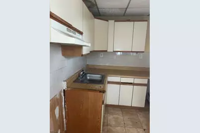 869 Clifton Ave, Newark, NJ 07104 - Photo 4
