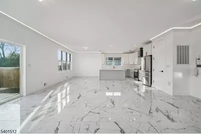 19 Mountain Ave, Mahwah, NJ 07430 - Photo 4
