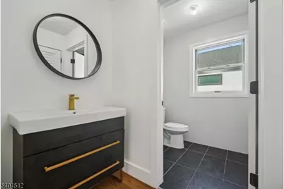 19 Mountain Ave, Mahwah, NJ 07430 - Photo 18