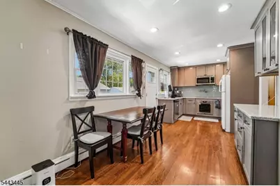 22 Arlington Ave, Mount Arlington, NJ 07856 - Photo 8