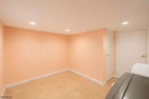 442 W Scott Ave, Rahway, NJ 07065 - Photo 20