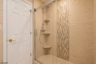 442 W Scott Ave, Rahway, NJ 07065 - Photo 14