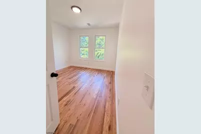 831 S 18th St, Newark, NJ 07108 - Photo 6