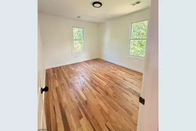 831 S 18th St, Newark, NJ 07108 - Photo 10