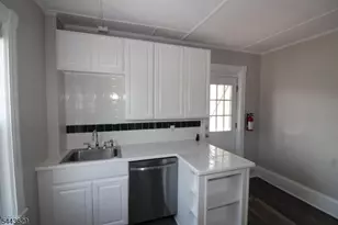 16 Main St, Flemington, NJ 08822 - Photo 12