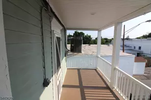 16 Main St, Flemington, NJ 08822 - Photo 2