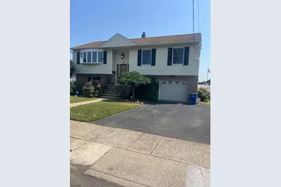 18 Rosengren Ave, Totowa, NJ 07512 - Photo 2