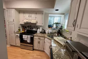 64 Sage Ct, Bedminster Township, NJ 07921 - Photo 2