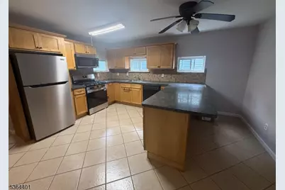 15 Diamond Dr, Jefferson Township, NJ 07849 - Photo 4